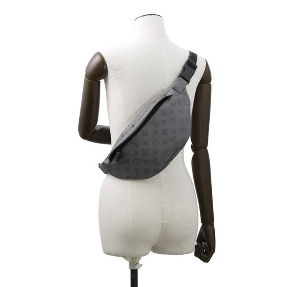 LOUIS VUITTON Discovery・Bumbag Size PM Monogram Shadow Gray M46108 - Picture 4 of 12